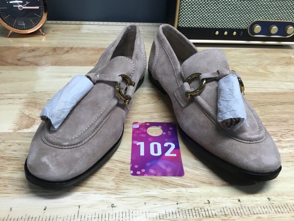 Jeffrey Campbell Women's 5 Gray Suede Slip-On Tesseled Casual Loafer Shoes